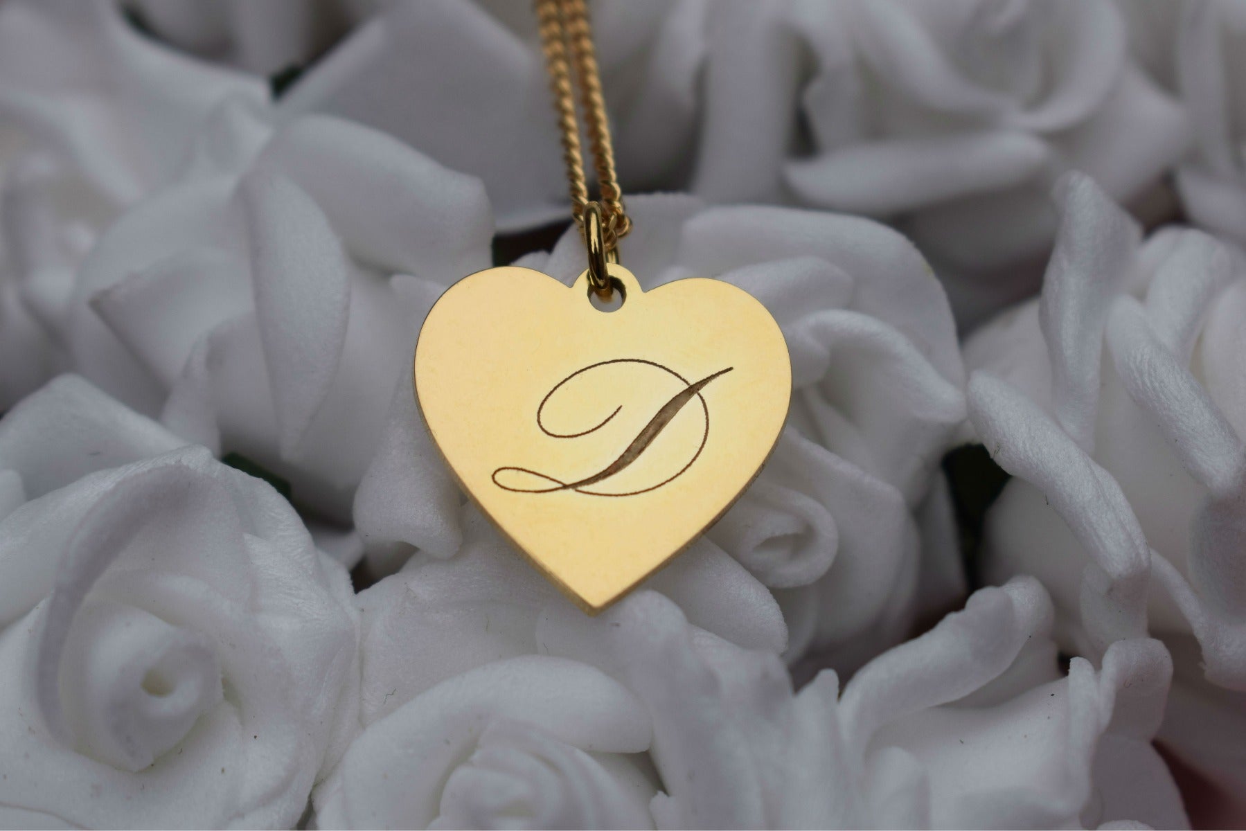 9ct Yellow Gold Engraved Initial Heart Pendant