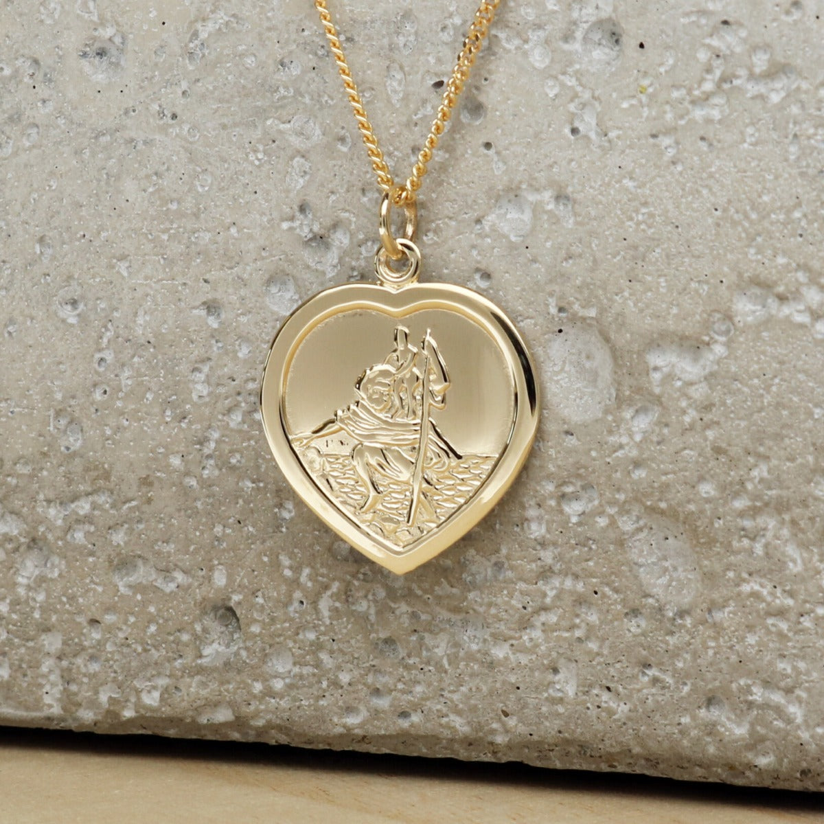 9ct Yellow Gold Heart St Christopher Pendant With Travellers Prayer