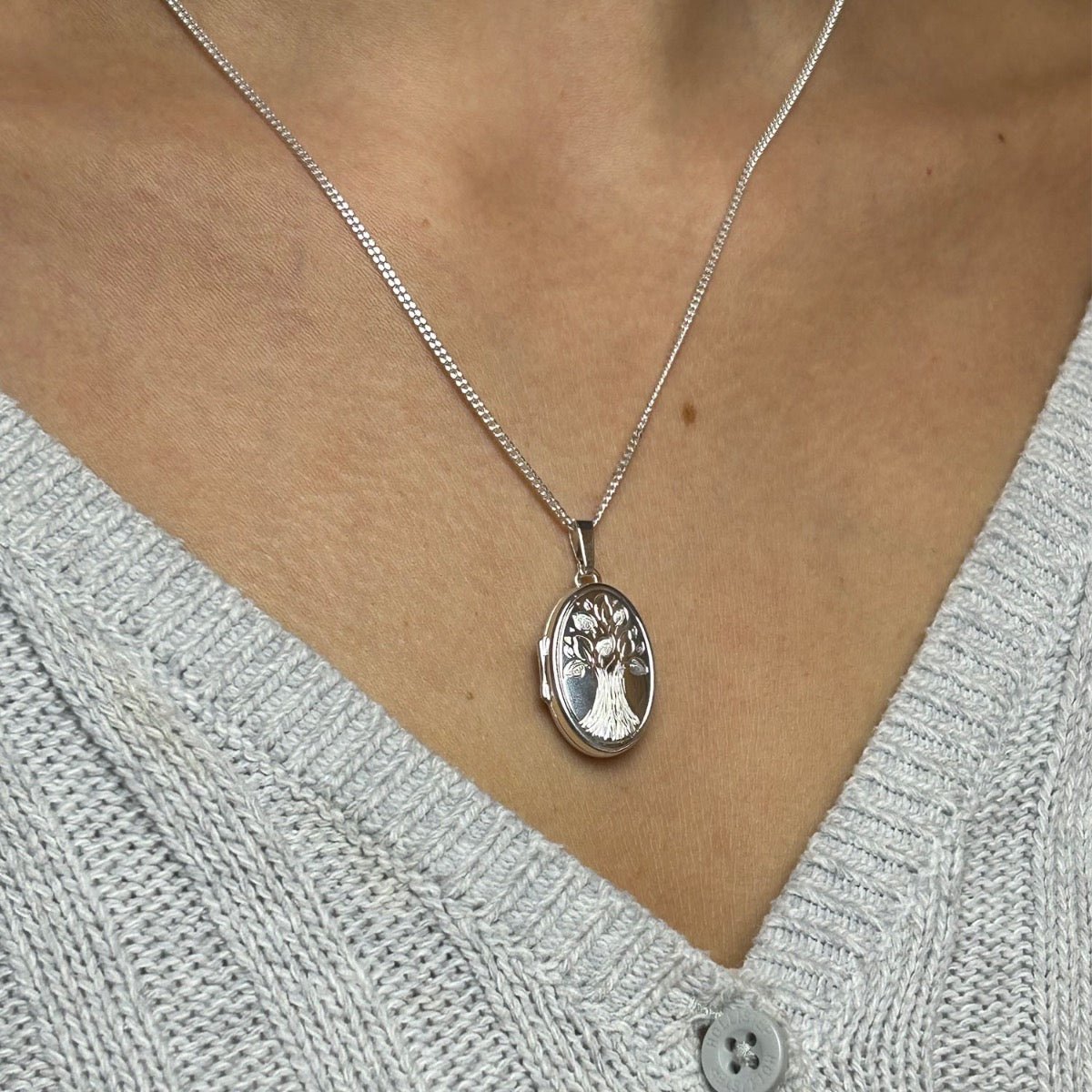 Sterling Silver Oval Tree of Life Locket With Optional Engraving & Chain - Love Silver Jewellery