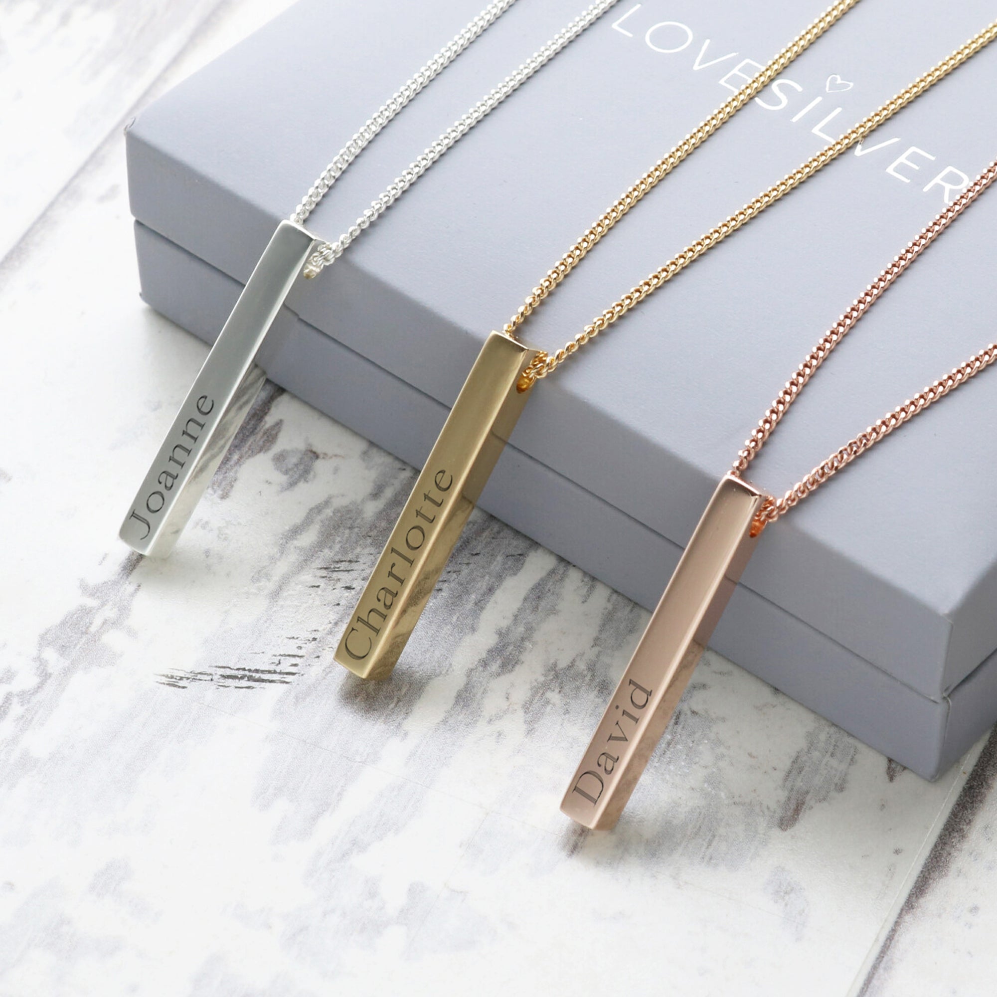 3D Engraved Name Bar Pendant With Chain