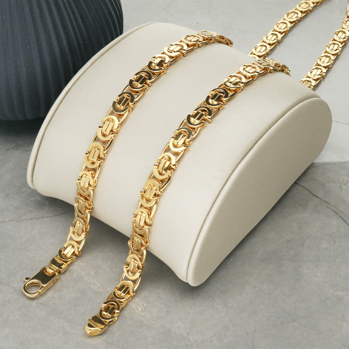 9ct Yellow Gold 5.8mm Flat Byzantine Chain